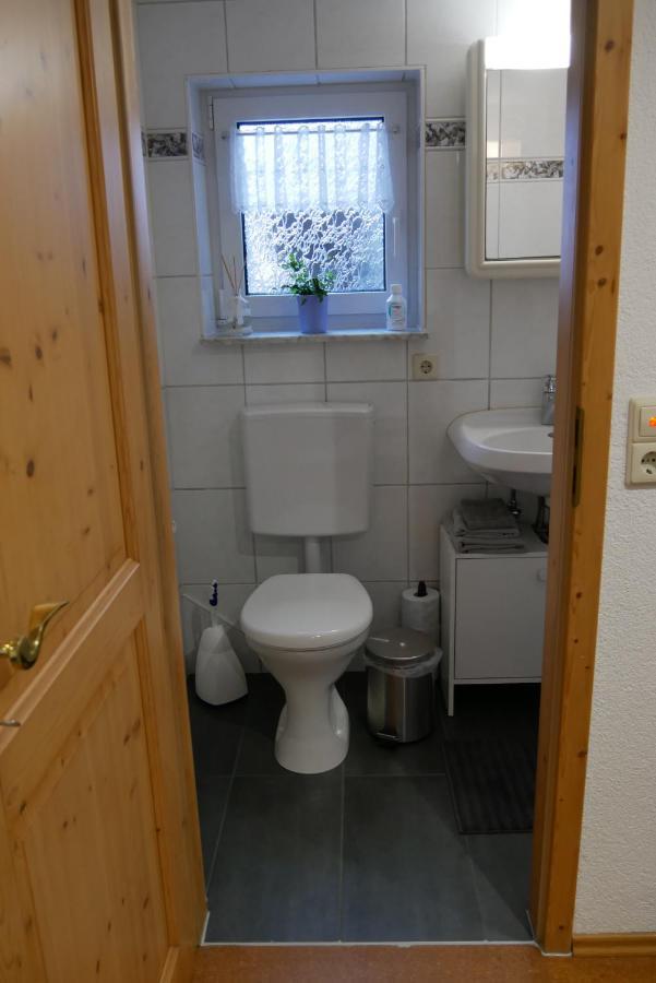 Ferienzimmer Niederstetten 外观 照片